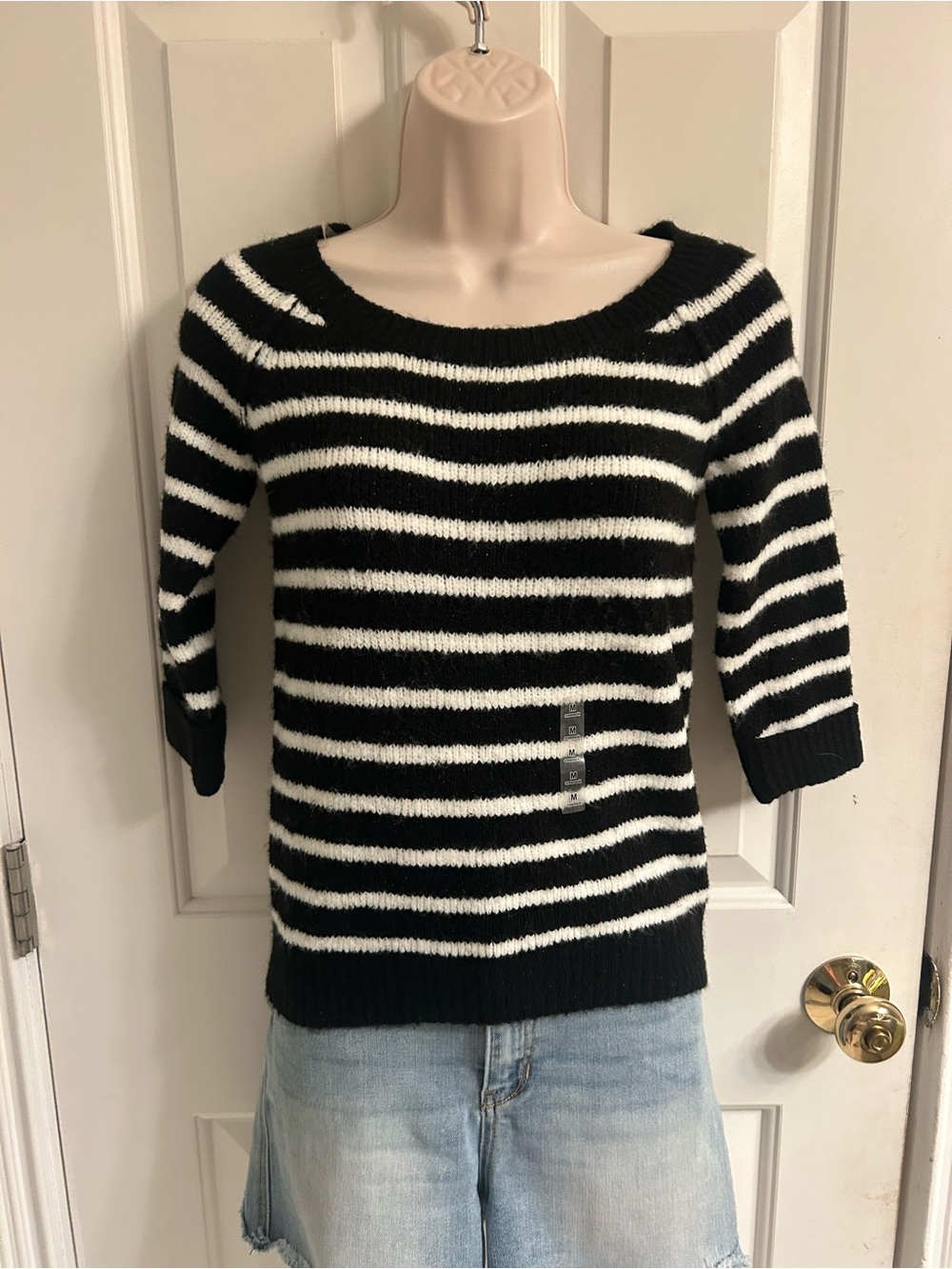 NWT-Arizona Jean Company Black and White Striped Crewneck Sweater